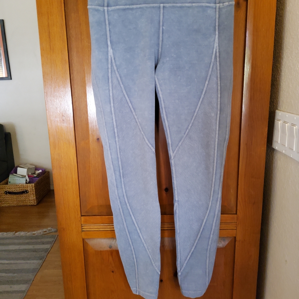 Lululemon Wunder Under High Rise Size 8 EUC